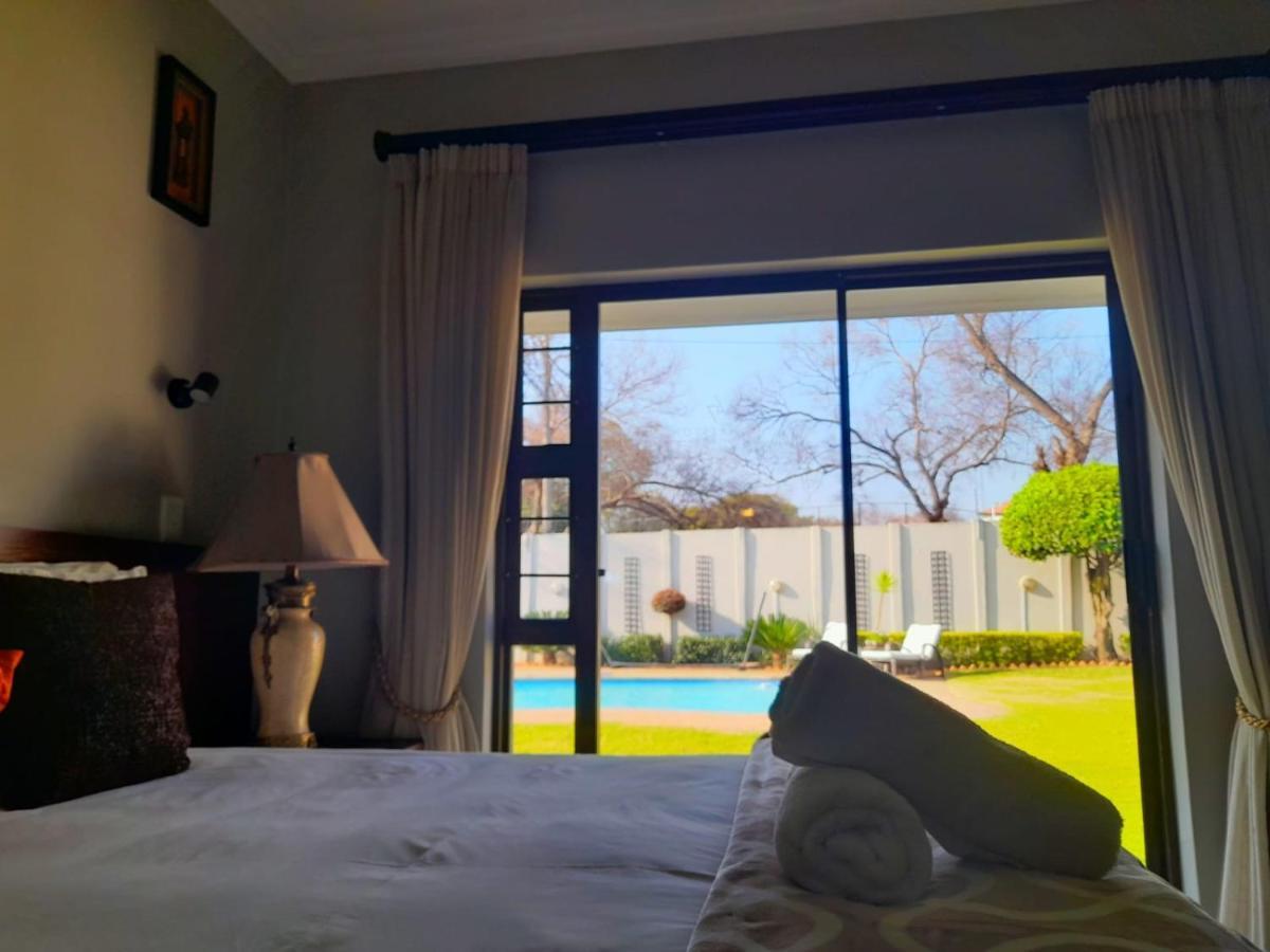 47 On Preston Guesthouse 요하네스버그 외부 사진