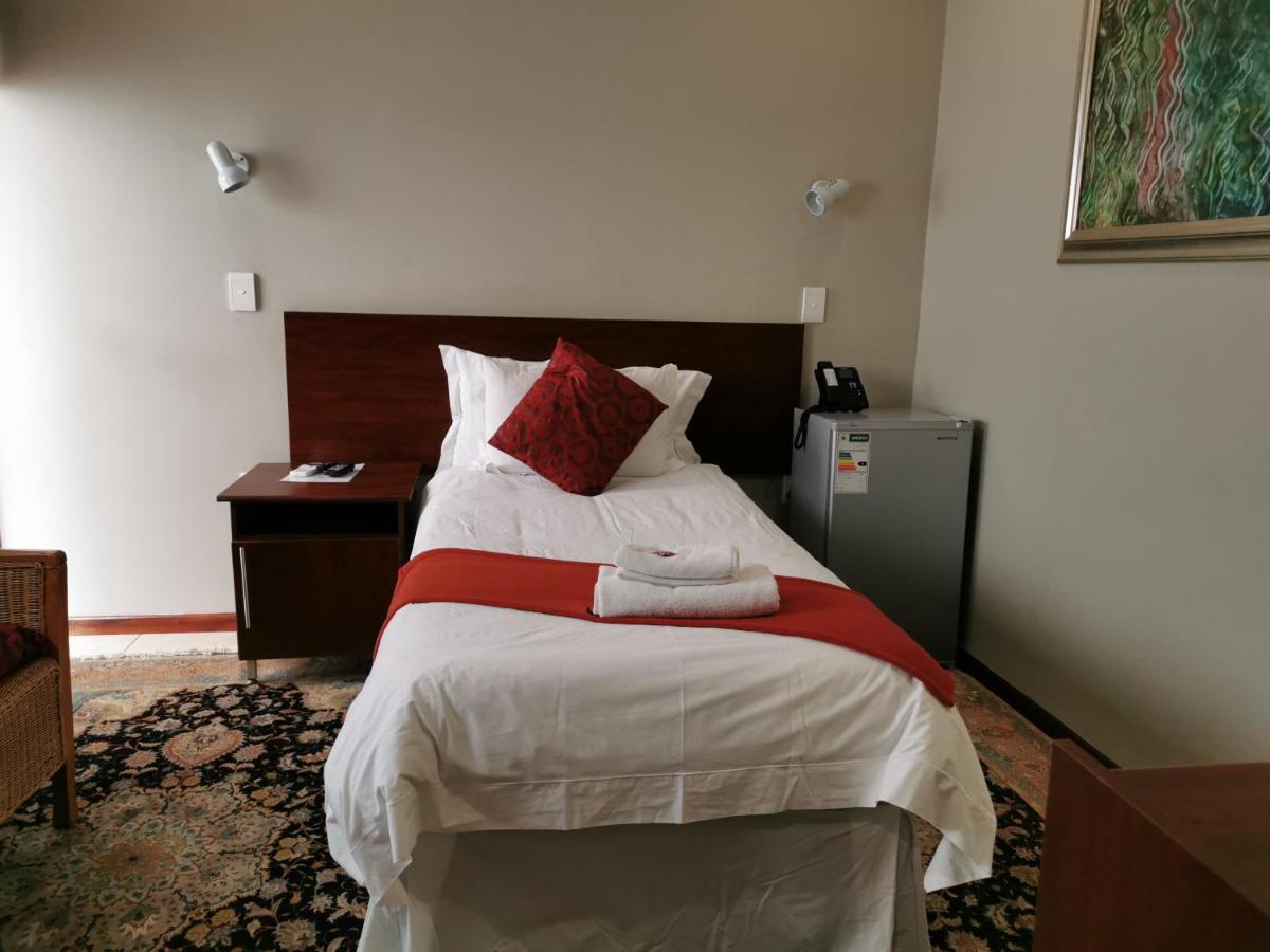 47 On Preston Guesthouse 요하네스버그 외부 사진