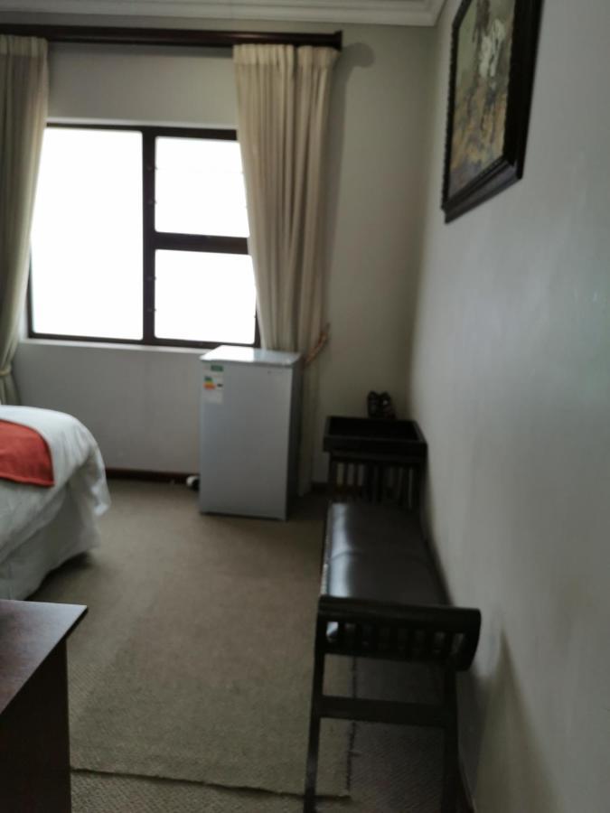 47 On Preston Guesthouse 요하네스버그 외부 사진