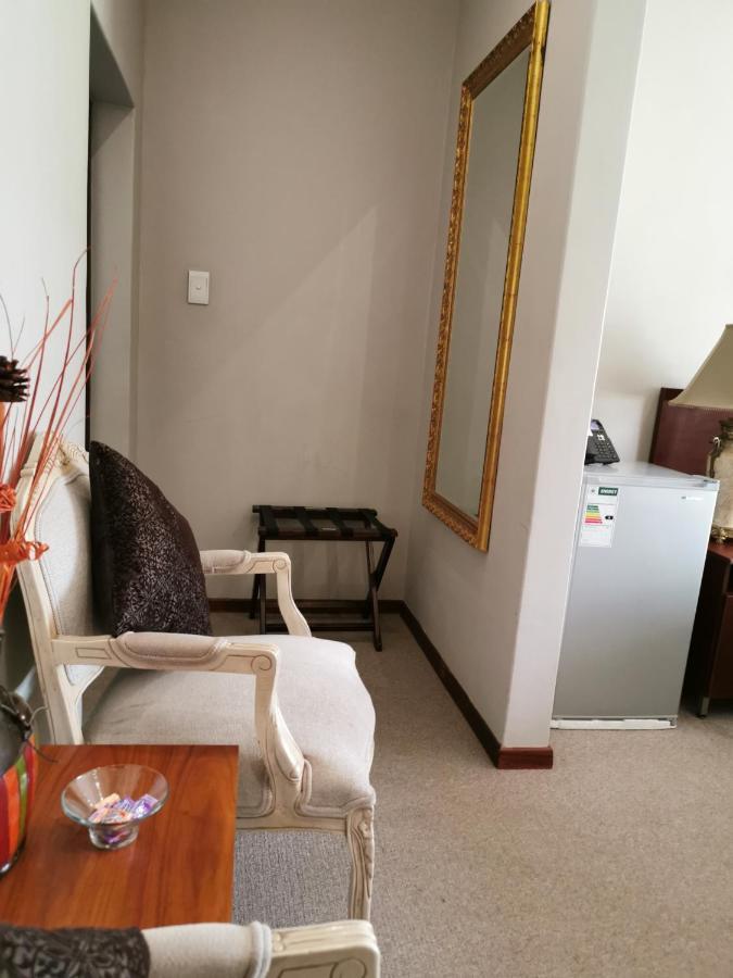 47 On Preston Guesthouse 요하네스버그 외부 사진